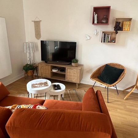 Appartement Calme Avec Balcons & Vue Sur Thermes Vichy Bagian luar foto